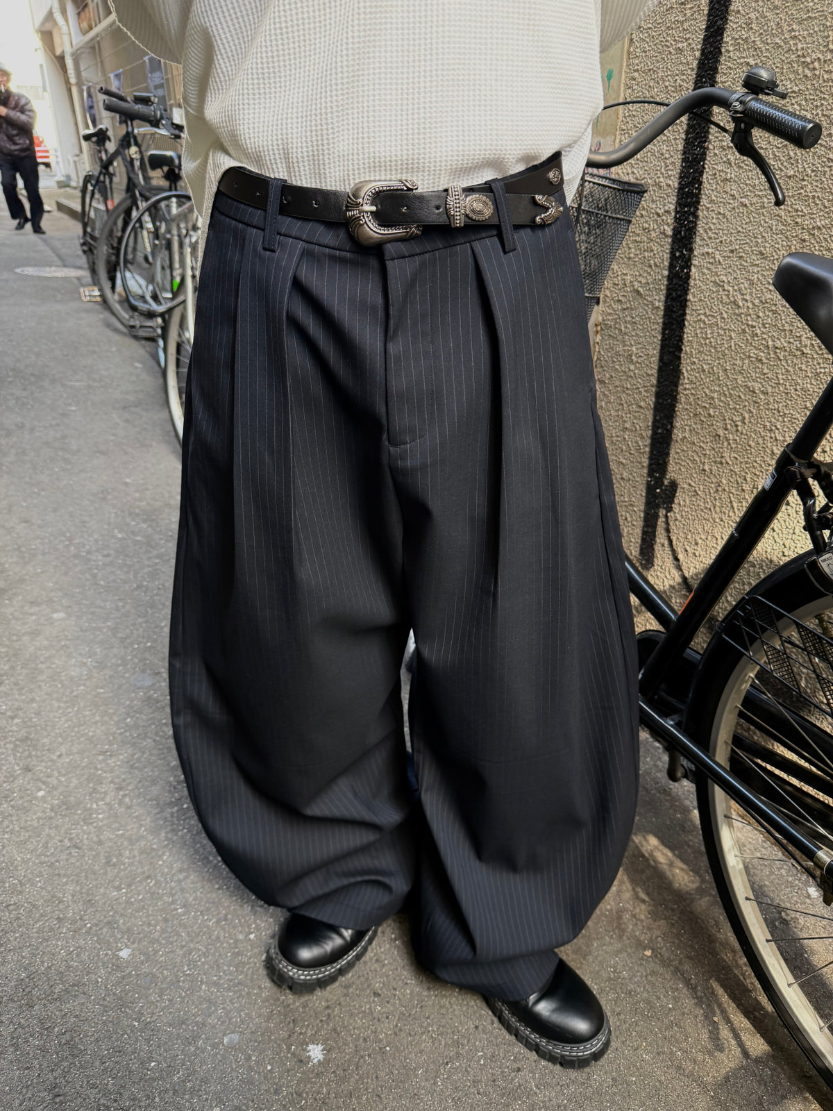 7日以内お届け】ストライプバルーンスラックス L2198