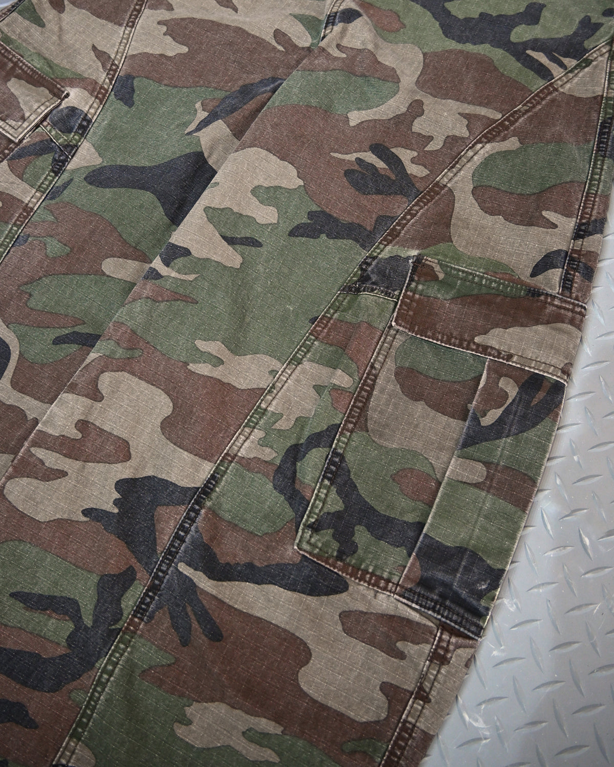 10日以内お届け】ウォッシュドバルーンカモフラージュチノ L2096