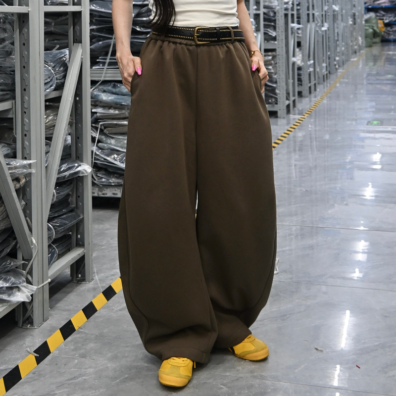 【10日以内お届け】バルーンスウェットパンツ L2111