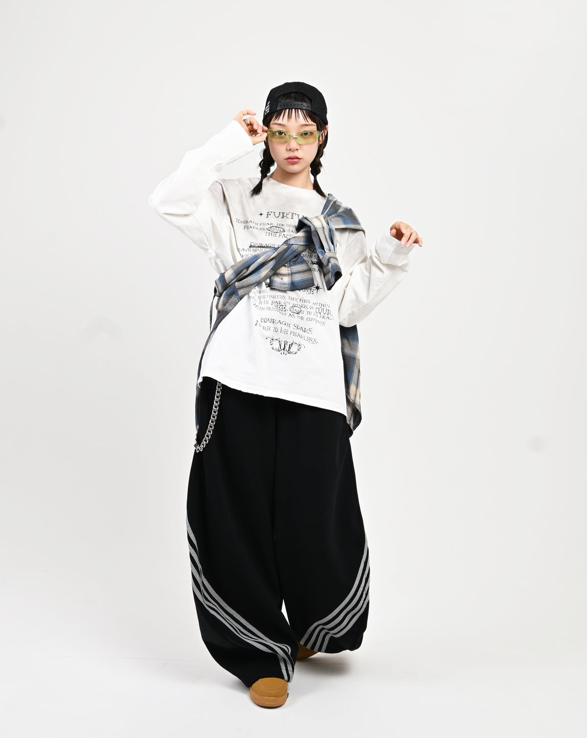L2095　バルーントラックパンツ　M（black）　地底人ONLINE IMG_6867_1200x.jpg?v=1774939945