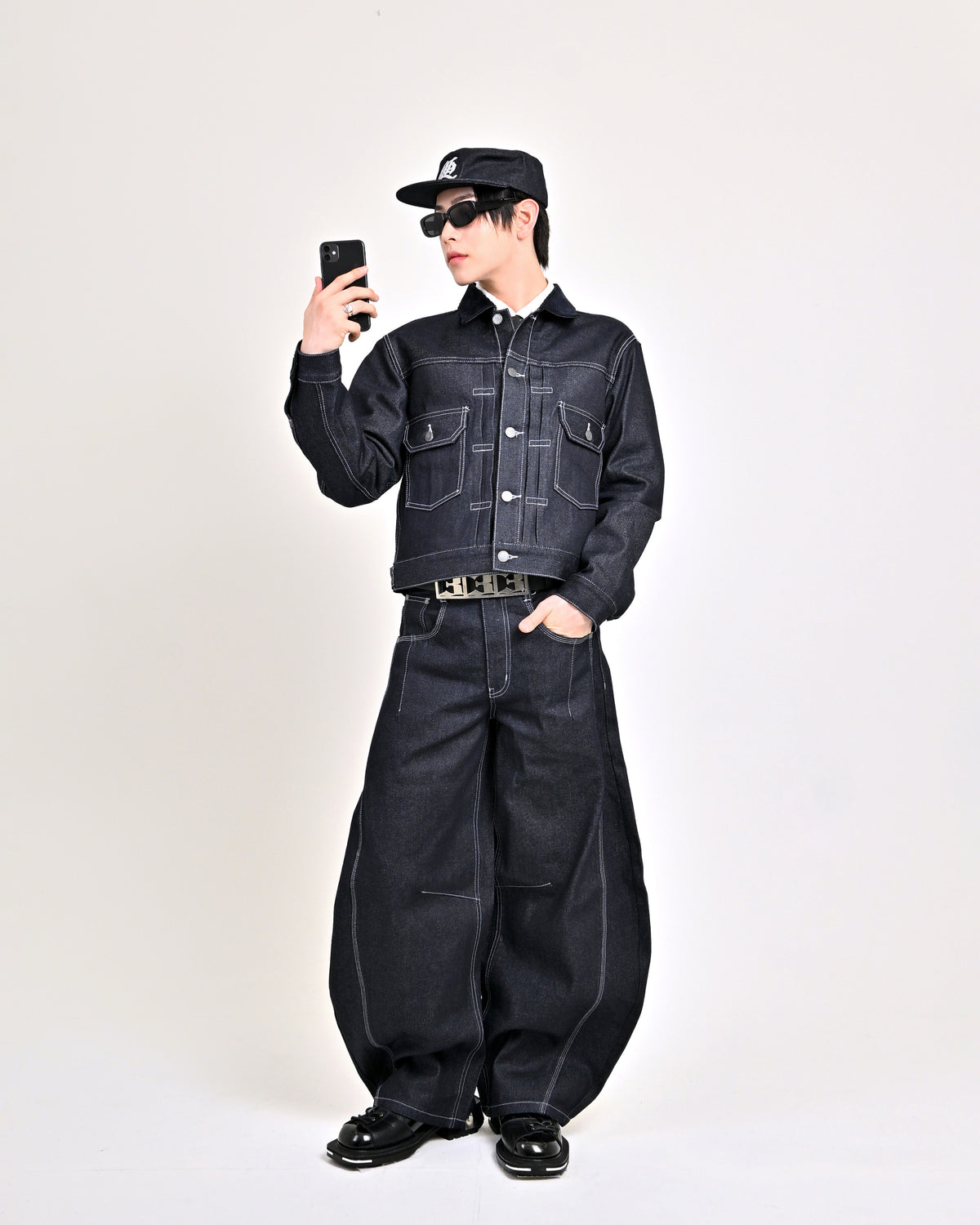 L2156　リジットバルーンデニム　M（black）　地底人ONLINE IMG_7506_1200x.jpg?v=1759397808